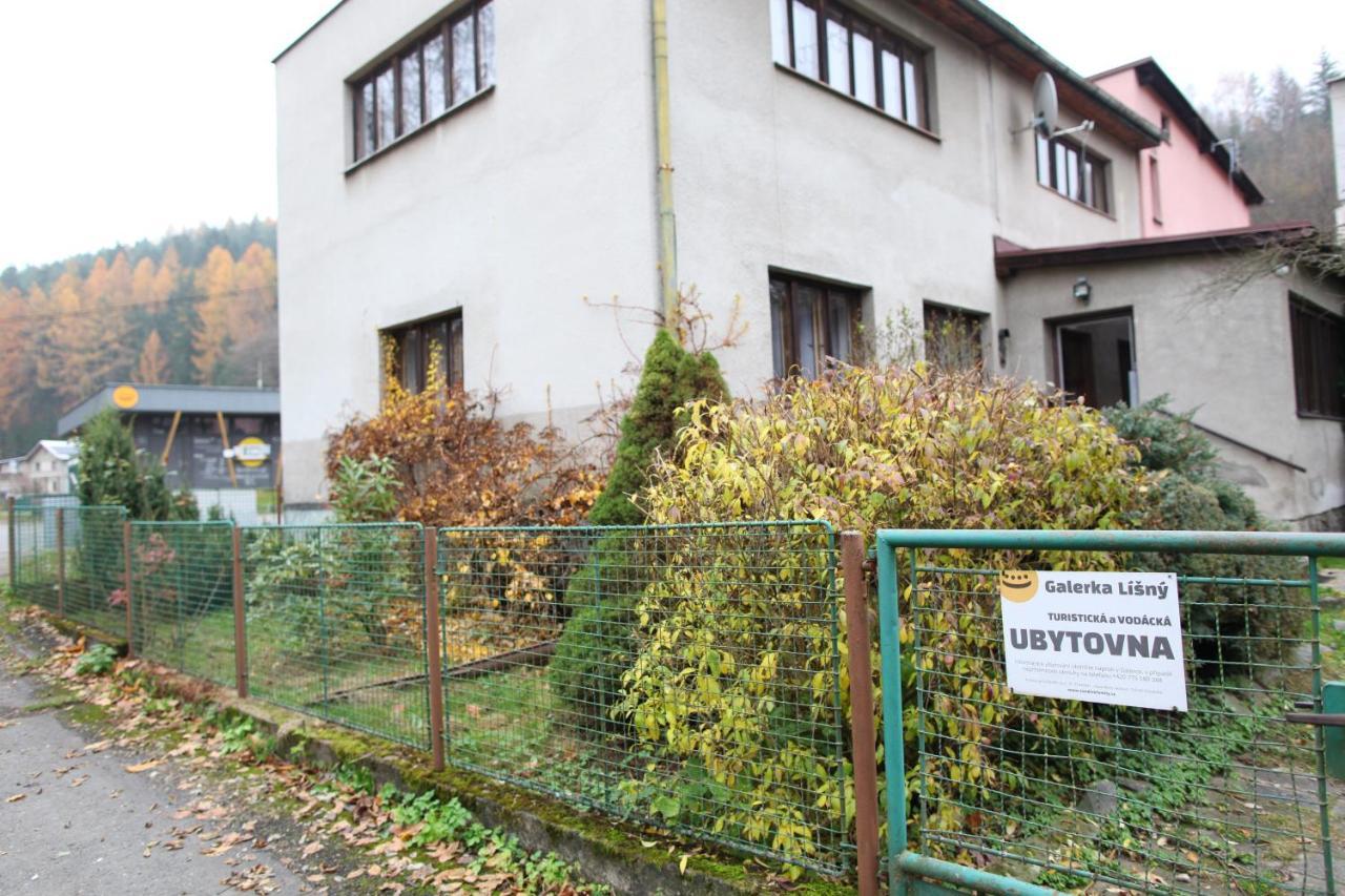 Galerka Líšný Lisny Exterior foto